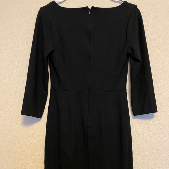 Black scalloped neck dress - Picture 3 of 4